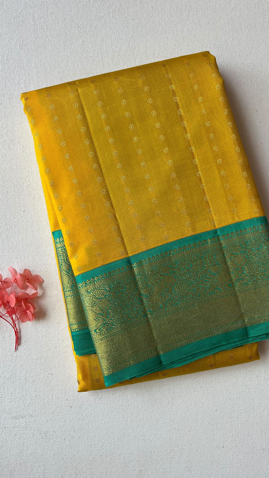 Pure silk saree price(YELLOW) - Studio Thari